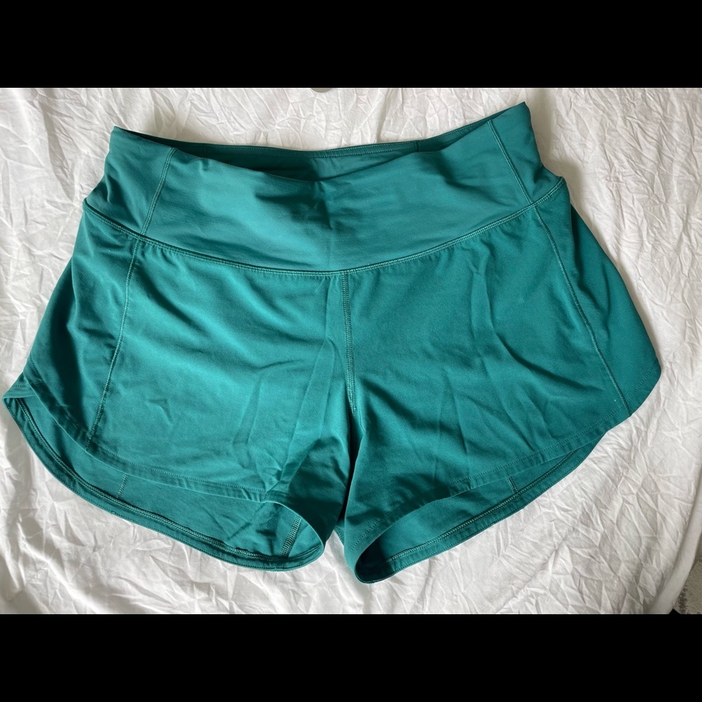 Lululemon Speed Up Mid-Rise Lined Short 4”